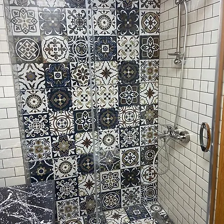 호텔 Renk Karsiyaka *