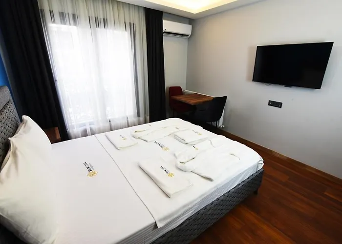 Hotel Renk Karsiyaka *