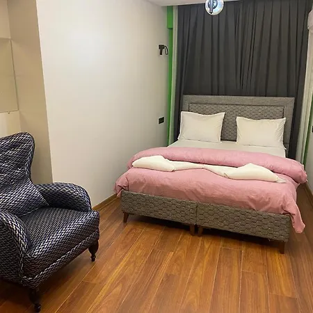 Renk Karsiyaka Hotel *